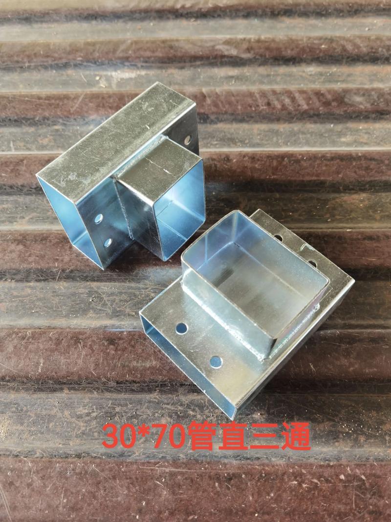 楼梯扶手配件：提升家居安全与美观的艺术